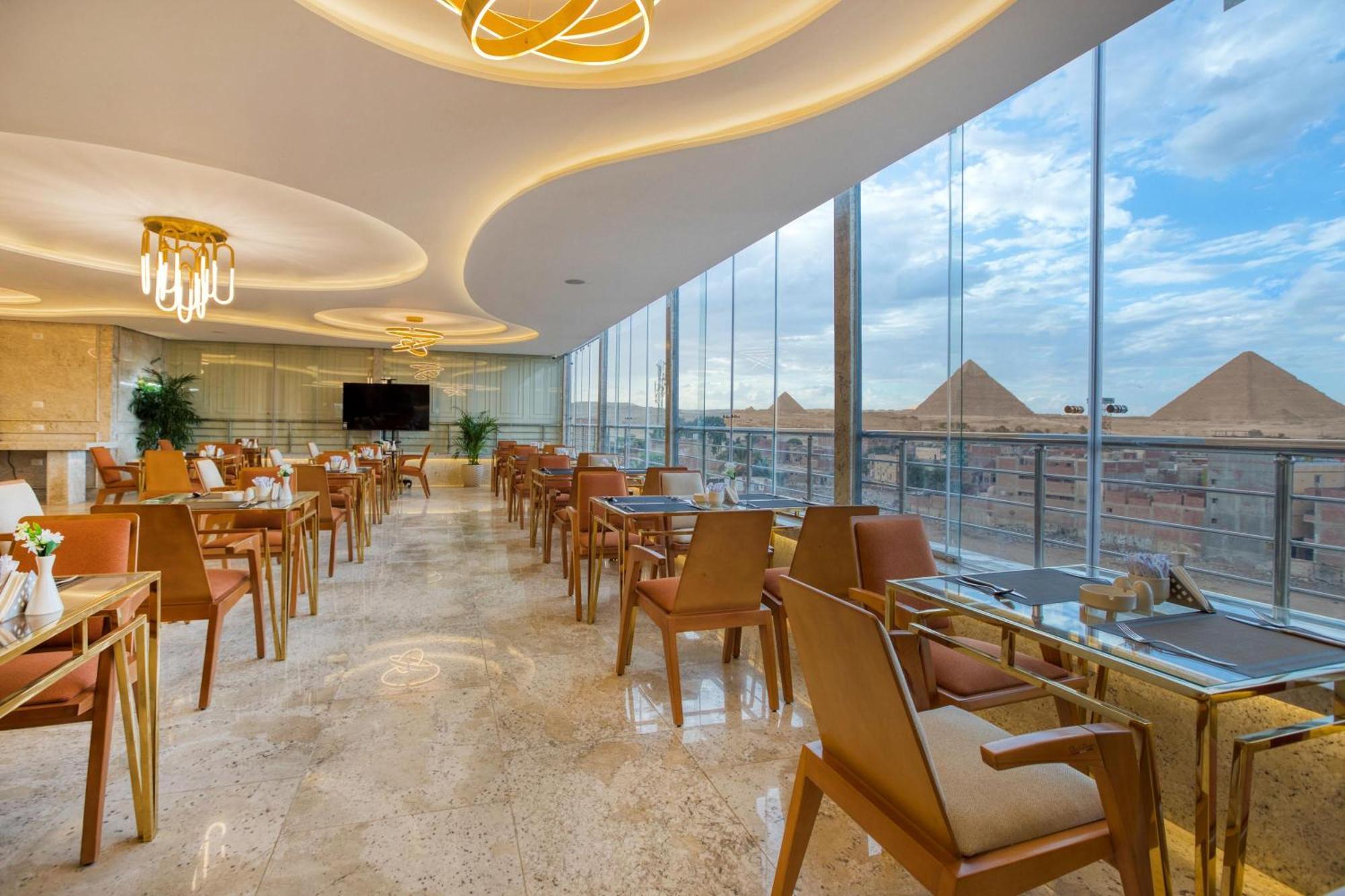 Pyramids Plateau Hotel Kafrat al Jabal Exterior photo